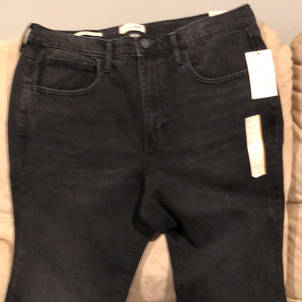 Universal Thread Jeans - Picture 4 of 12